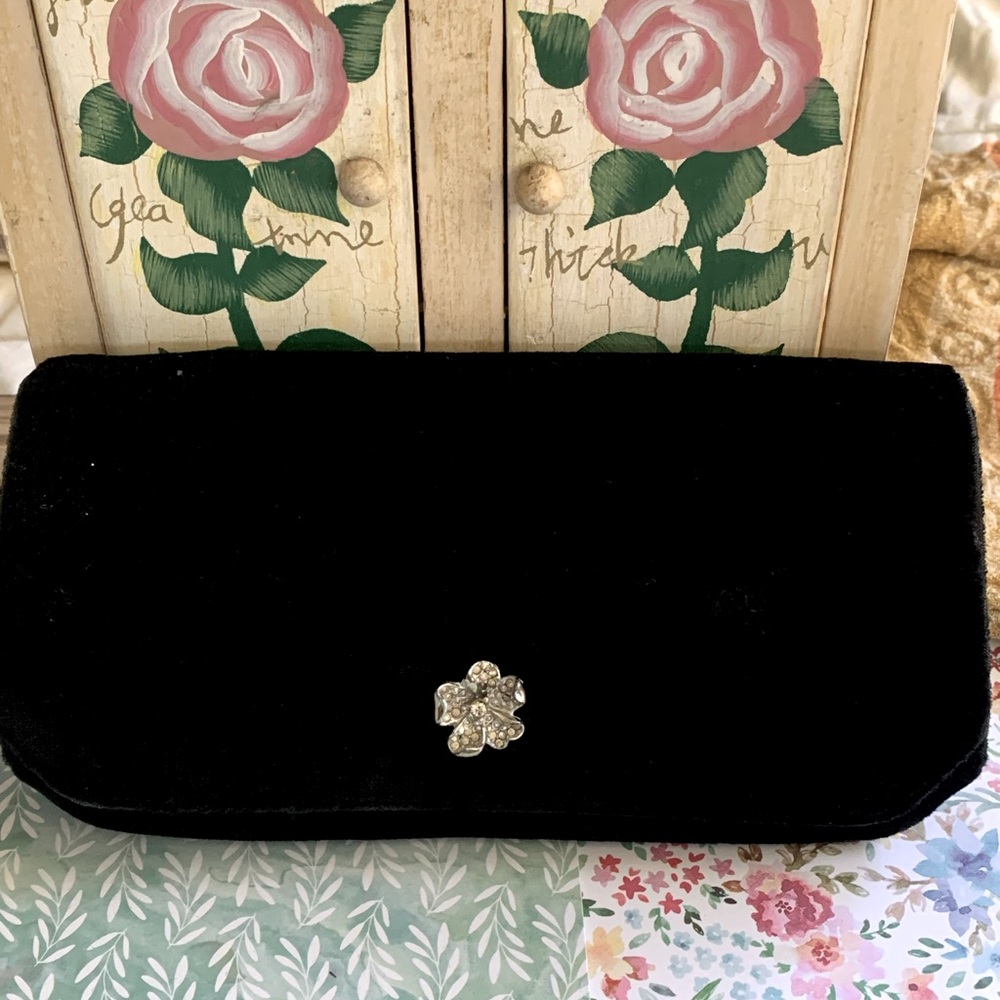Vintage - Pegi Paris Black Velvet Small Clutch Purse